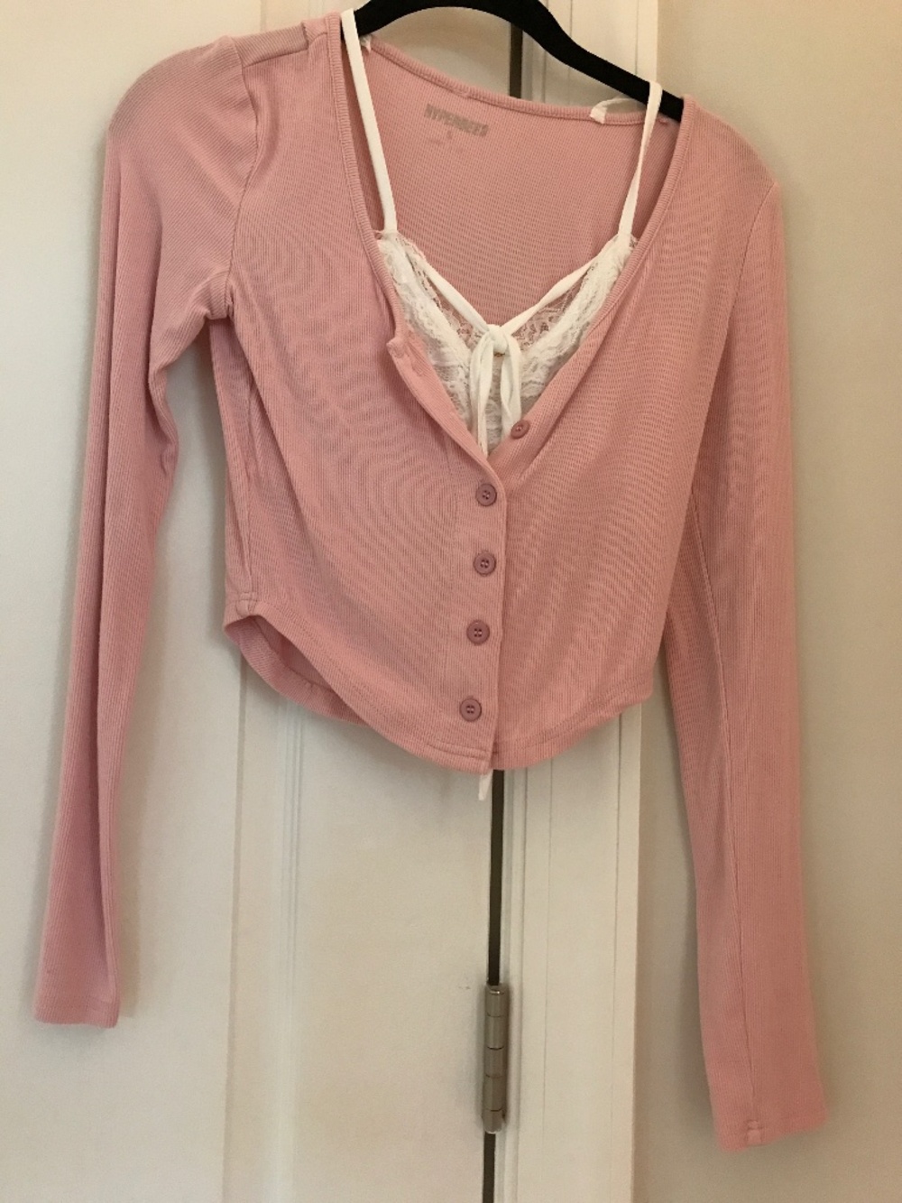 Hyperbees cropped top